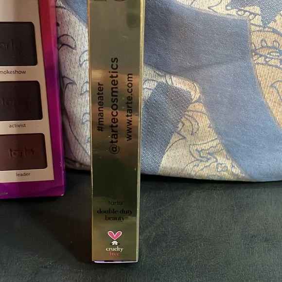 tarte in bloom Palette & Maneater Mascara